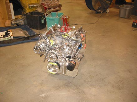 04 Motor V8