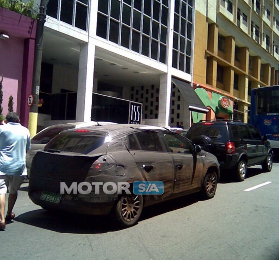 Novo Fiat Bravo 2010 flagrado em São Paulo