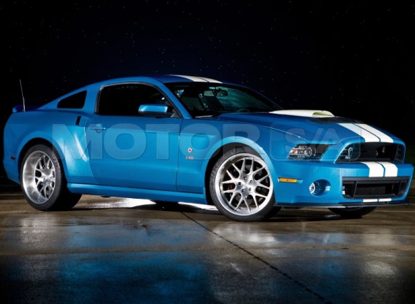 Ford Mustang 2013 Shelby GT500 Cobra - fotos de carro Ford Mustang 2013 Shelby GT500 Cobra - fotos de carro